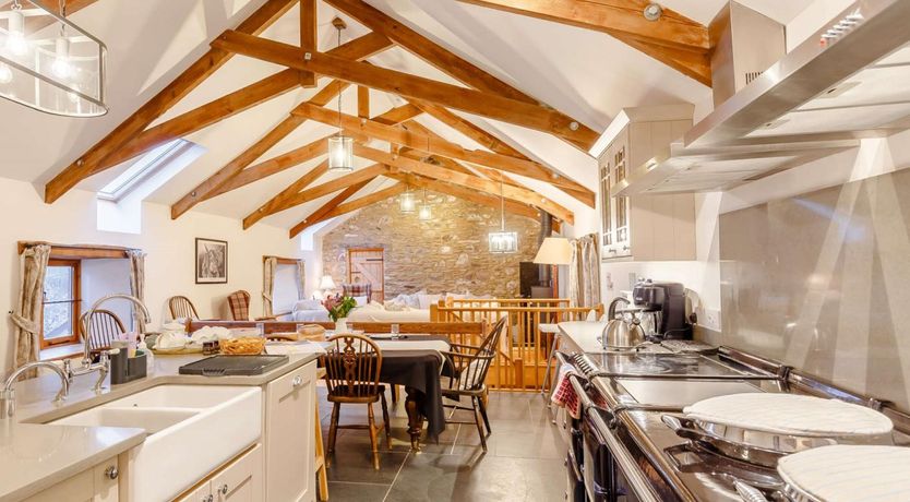 Photo of 4 Bed in Kingsbridge