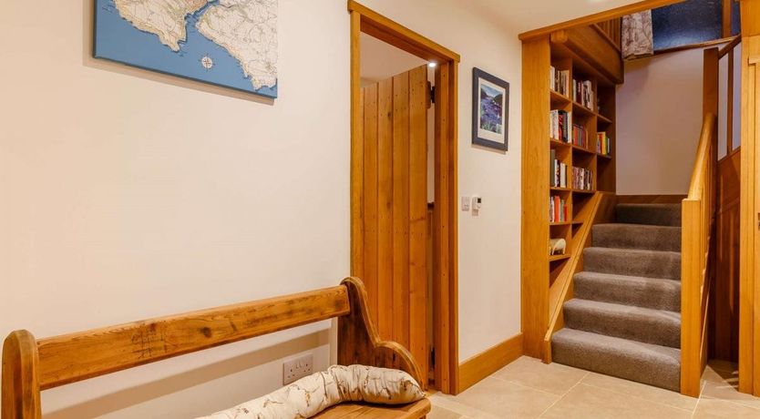 Photo of 4 Bed in Hope Cove