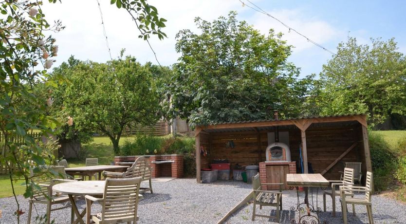 Photo of 4 Bed in Kingsbridge