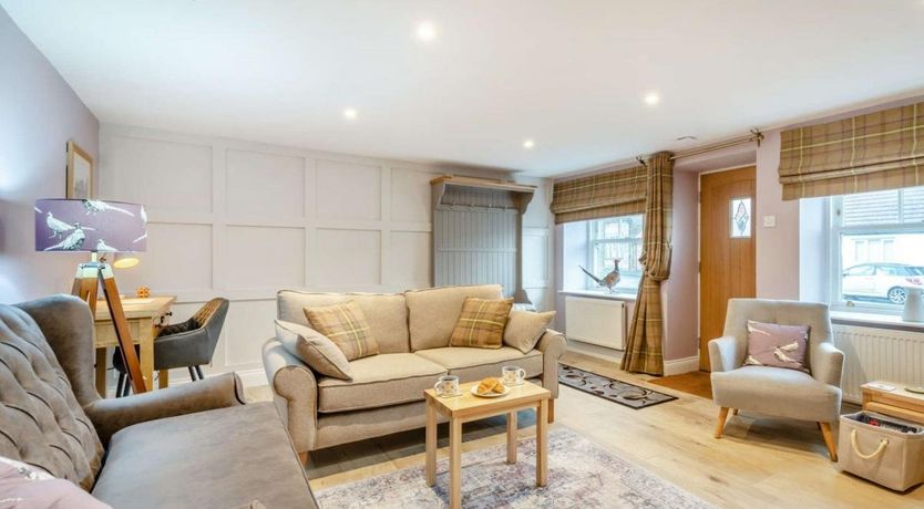 Photo of 3 Bed in Lowick