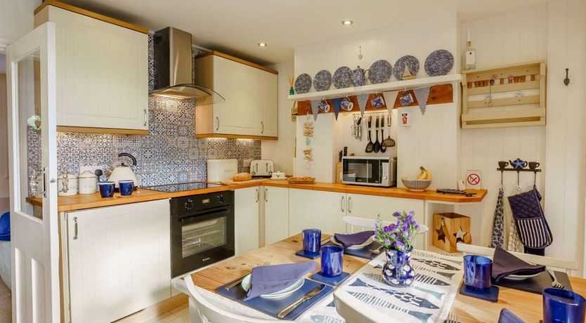 Photo of 2 Bed in Ventnor