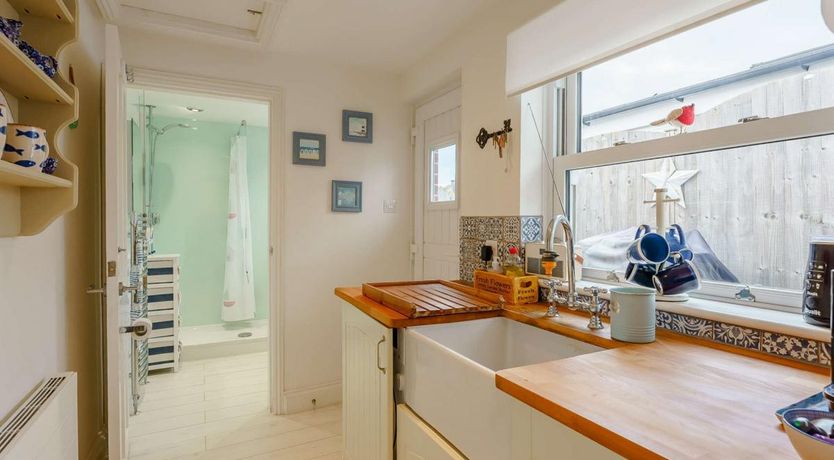 Photo of 2 Bed in Ventnor