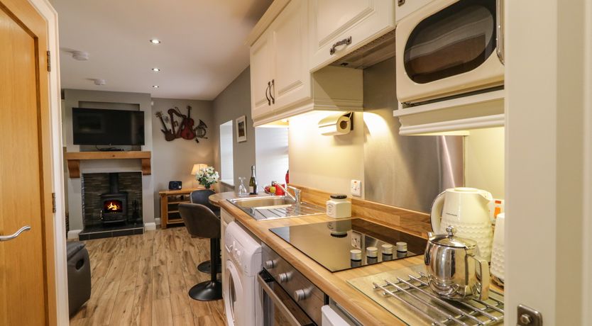 Photo of Lough Island Reavy Cottage