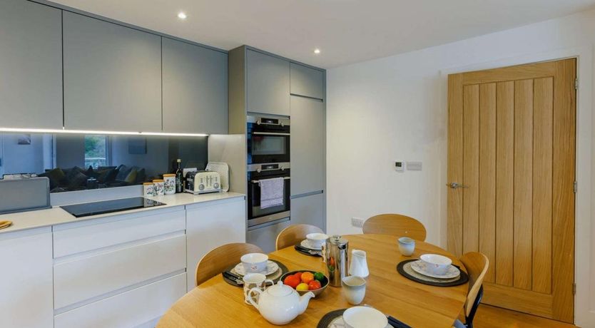 Photo of 2 Bed in Bude