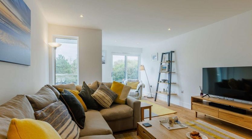 Photo of 2 Bed in Bude