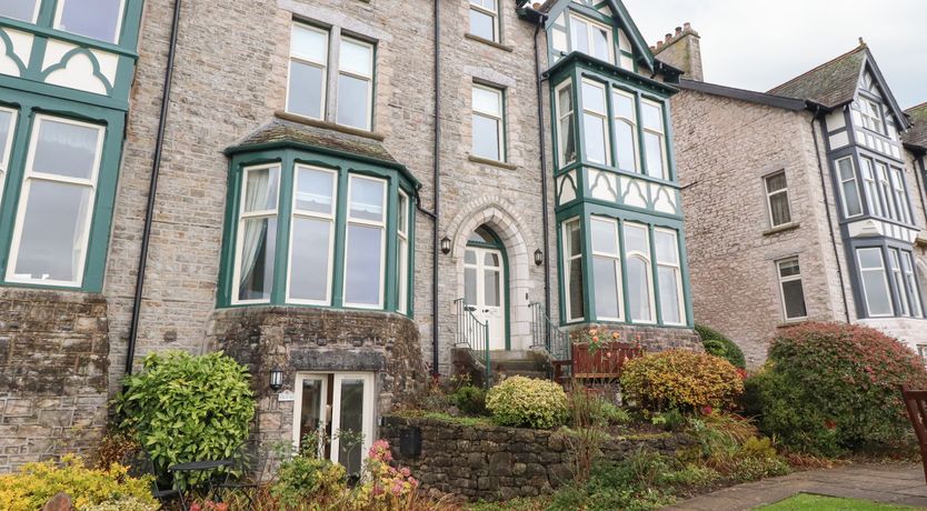 Photo of Inglewood Court