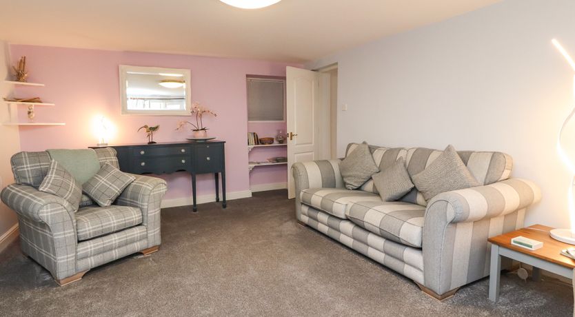 Photo of Inglewood Court