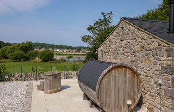 Limestone Holiday Cottage