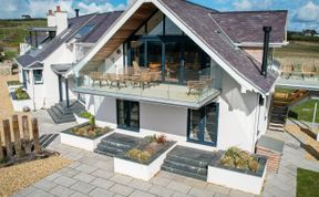 Photo of Glan Towyn