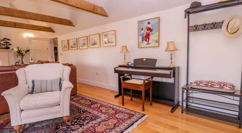 Photo of Little Pontus