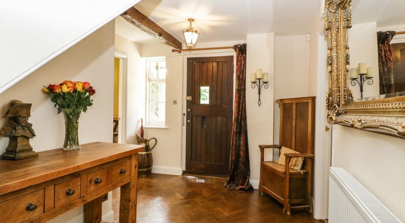 Photo of Valley House