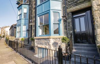 The Willows Holiday Cottage