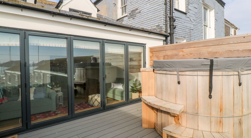 Photo of 16 Arwenack Street