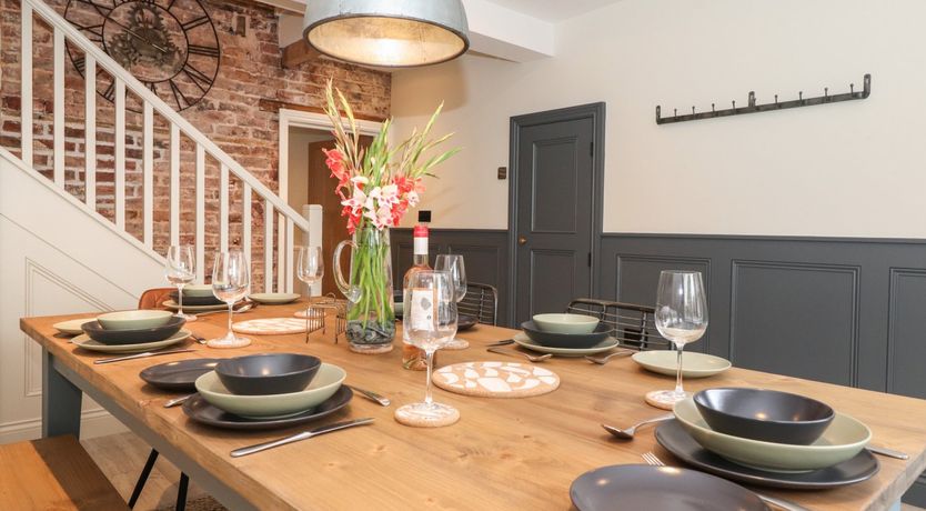 Photo of Fran's Nest