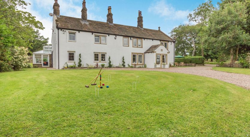 Photo of Fence House