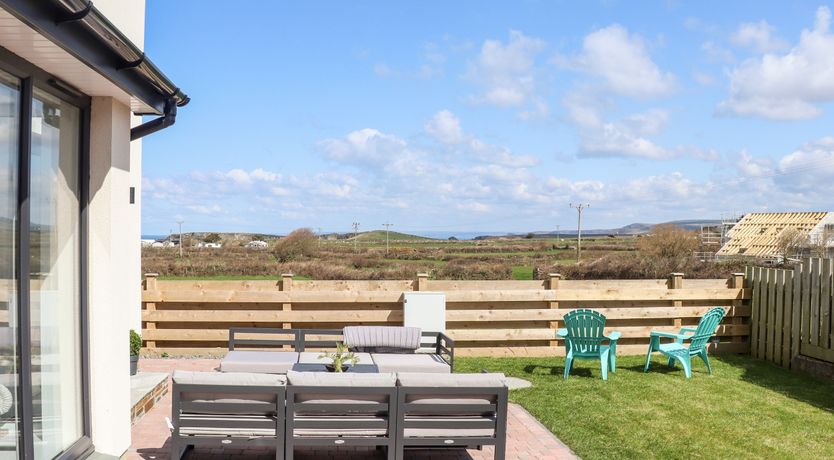 Photo of Amal Anpras