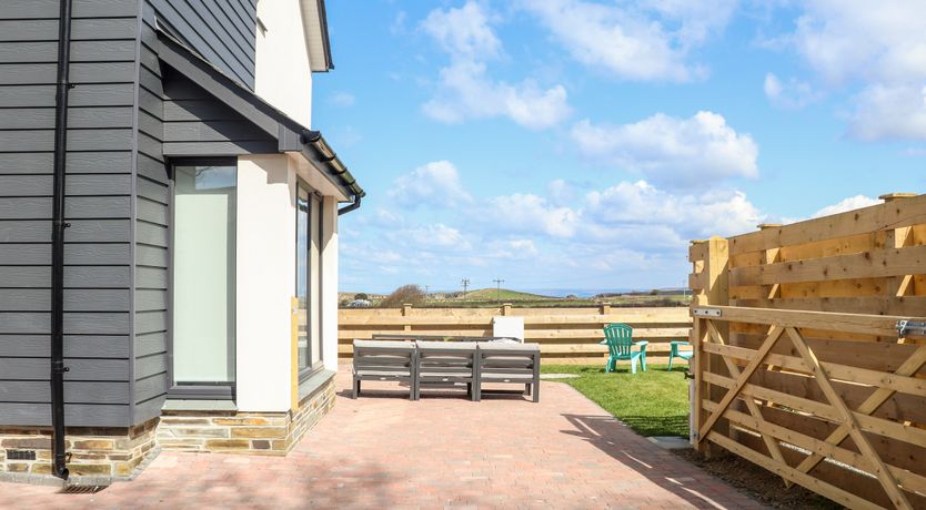 Photo of Amal Anpras