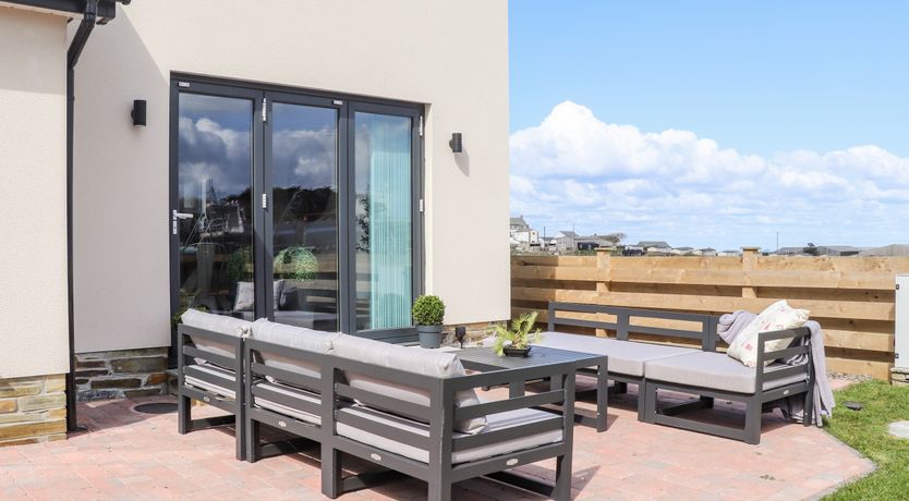 Photo of Amal Anpras