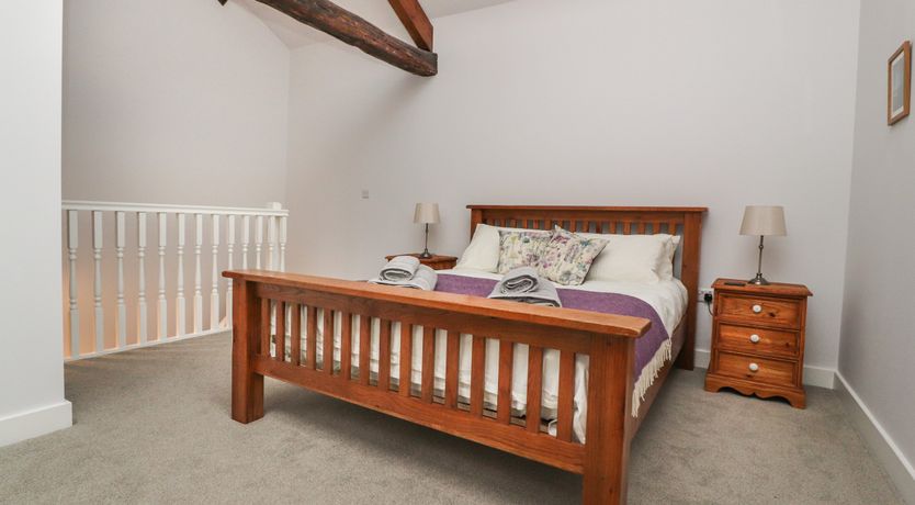 Photo of 3 Hull House Cottage