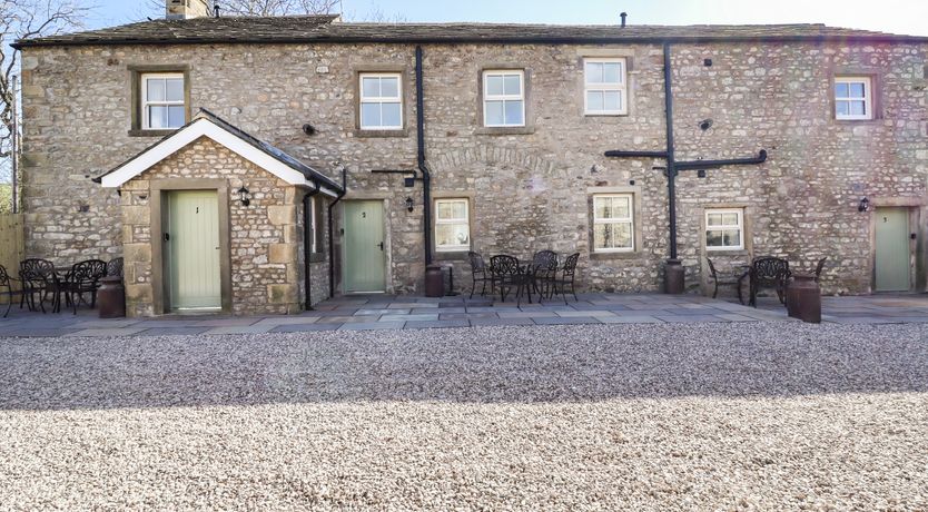 Photo of 3 Hull House Cottage
