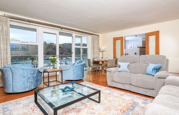 15 Dart Marina Holiday Cottage