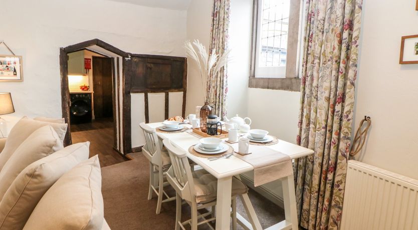 Photo of Robin's Nest