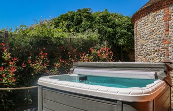 Filbert Pod Holiday Cottage