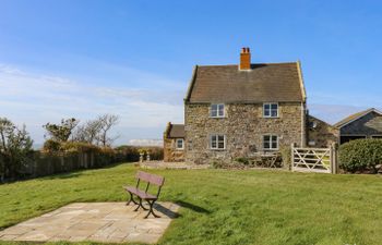 Compton Grange Holiday Cottage