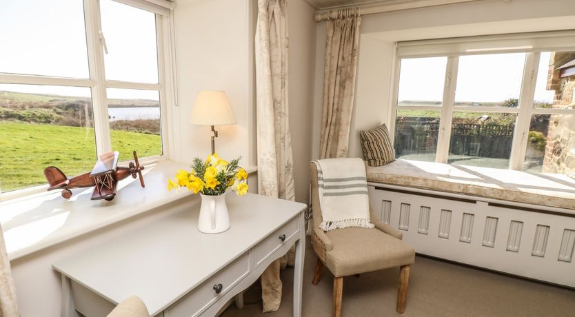 Photo of Compton Grange