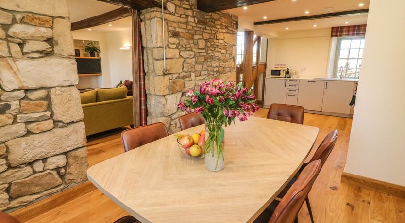 Photo of Lanshaw House