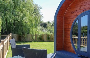 Willow Pod Holiday Cottage