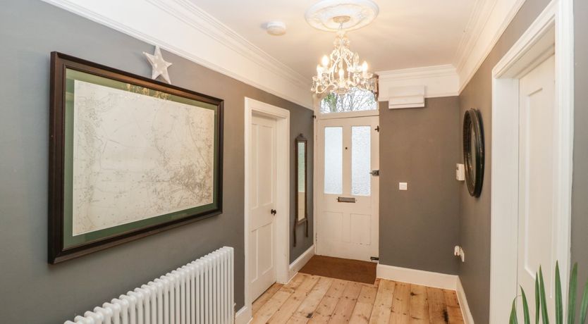 Photo of Vallis Oak Villa