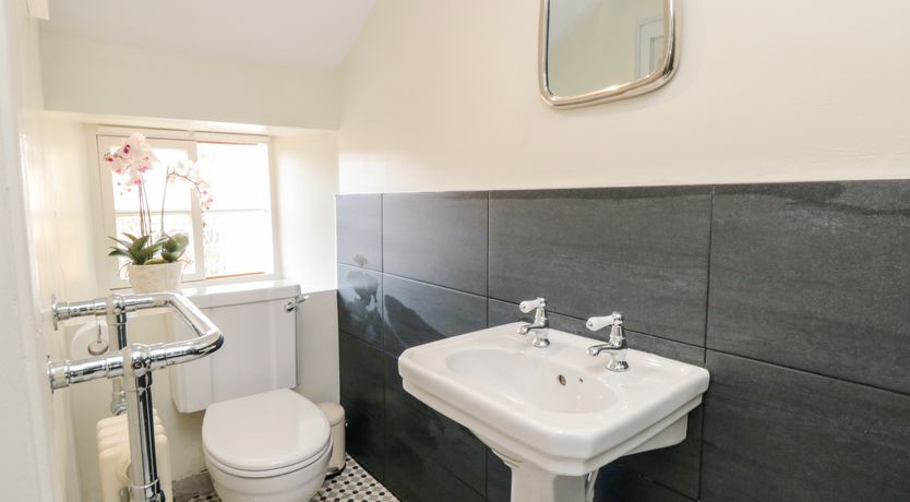 Photo of Black Horse Cottage