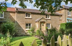 Photo of black-horse-cottage-3