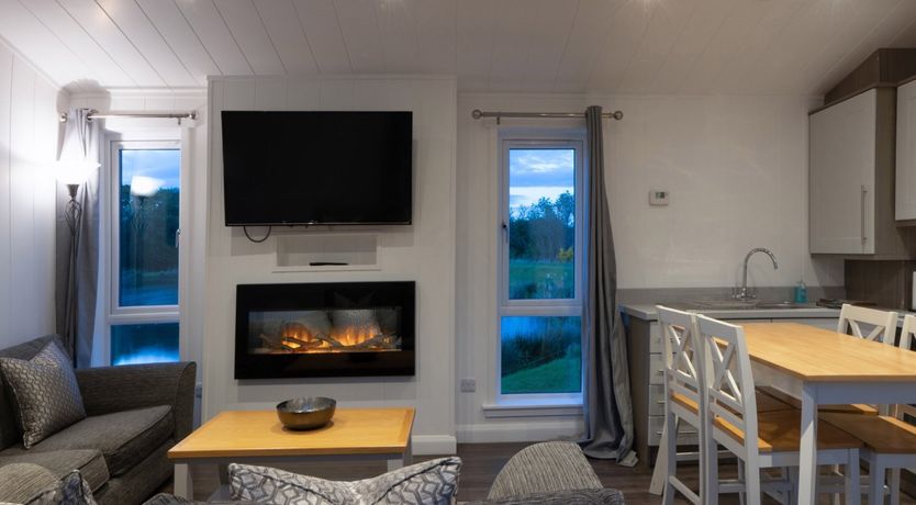 Photo of Lodge 12 - Hideaway 1