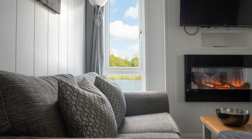 Photo of Lodge 12 - Hideaway 1