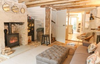 The Snug No 35 West End Holiday Cottage