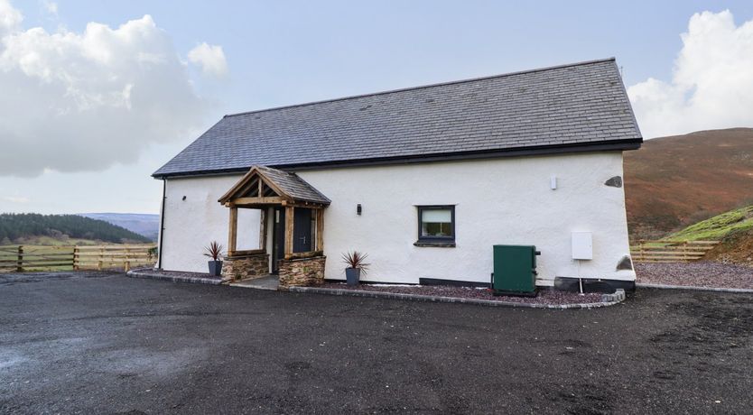 Photo of Tyn Llwyn Barn