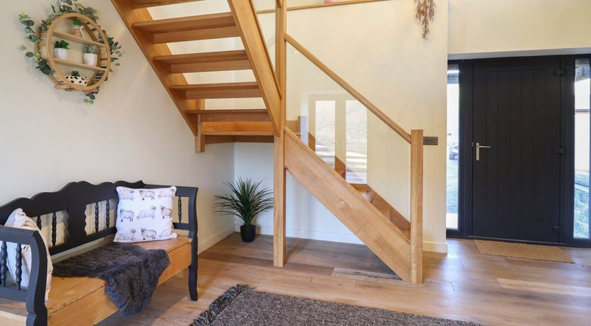 Photo of Tyn Llwyn Barn