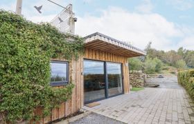 Photo of hilltop-lodge-1