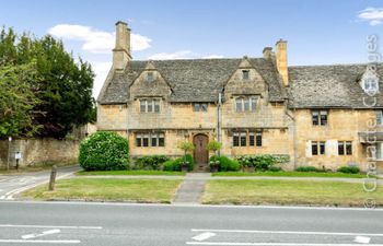 Little Gables Holiday Cottage