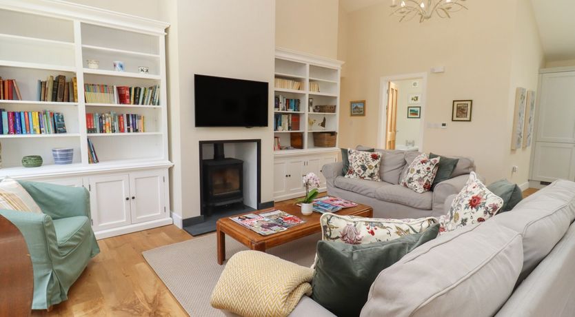 Photo of Lords Hill Barn