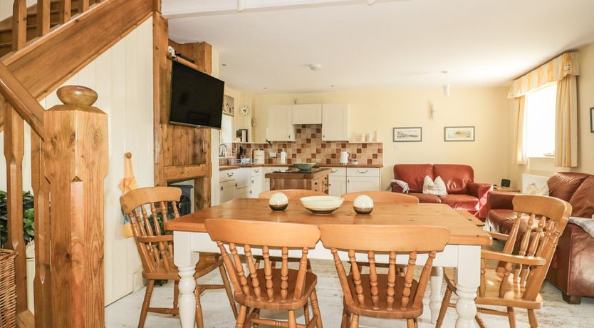 Photo of Foxes Den