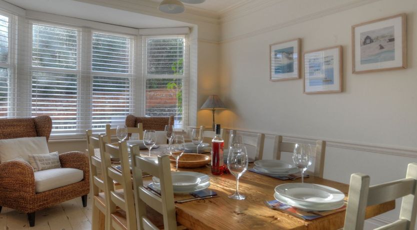 Photo of 2 Hadleigh Villas