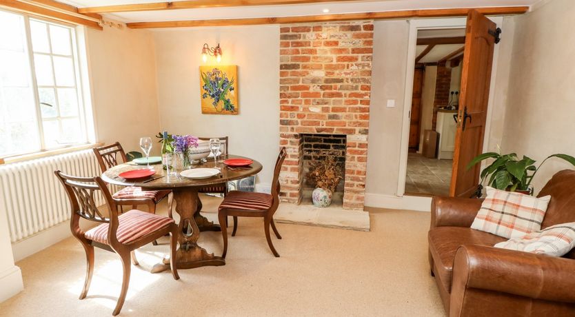 Photo of 19 Clatterford Shute