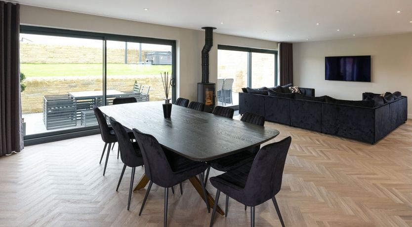 Photo of Mylstone House