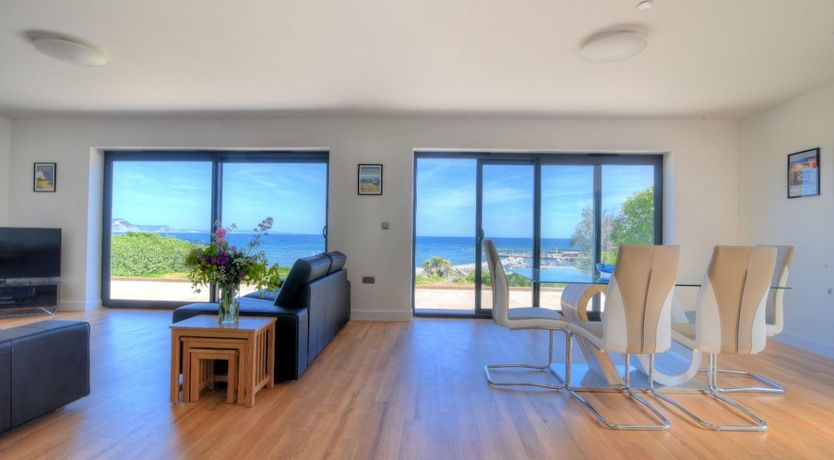 Photo of Harbour Heights Cottage