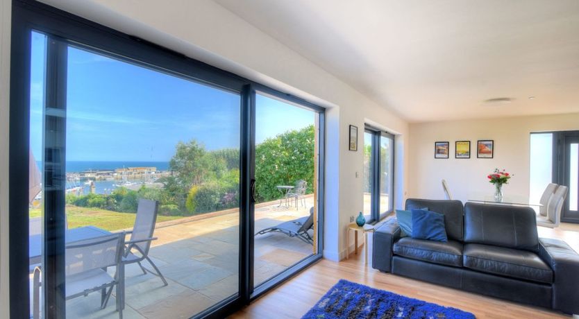 Photo of Harbour Heights Cottage