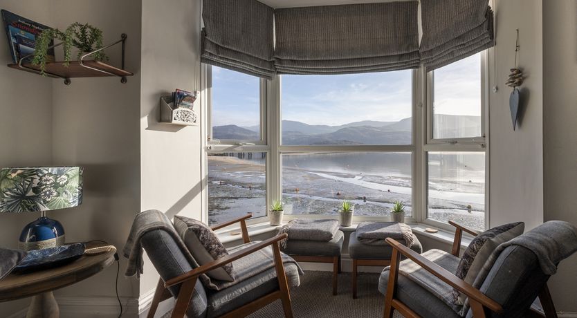 Photo of Harbour View - Flat 2 - Tudor House