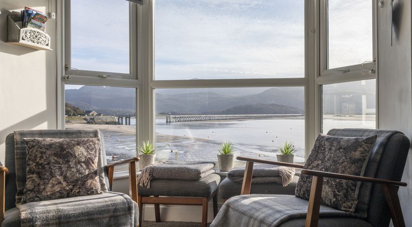 Photo of Harbour View - Flat 2 - Tudor House